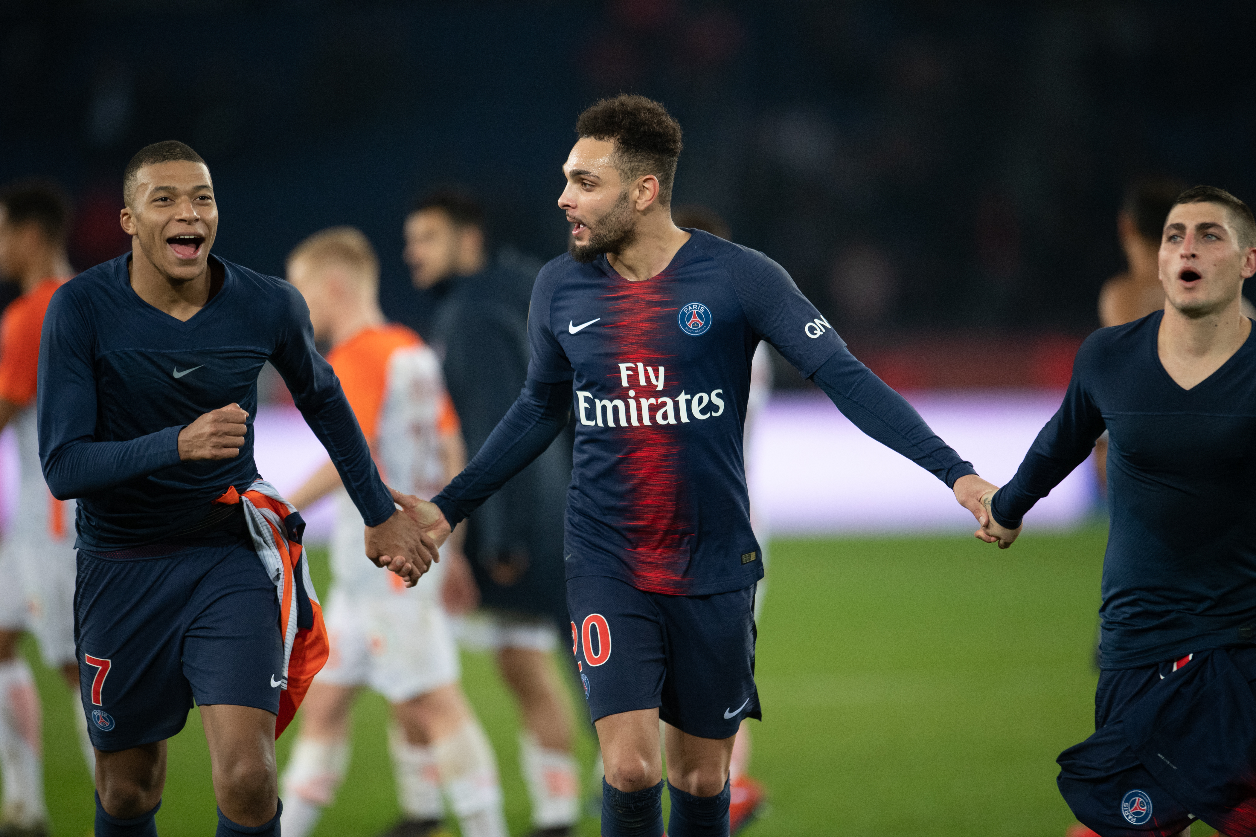 水晶宫开出 水晶宫开出