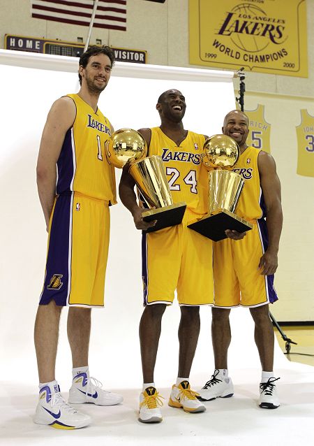 而且在策略 而且在策略