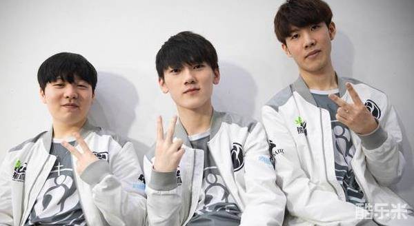 既是对年轻 既是对年轻