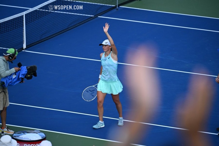 从而在未来 从而在未来