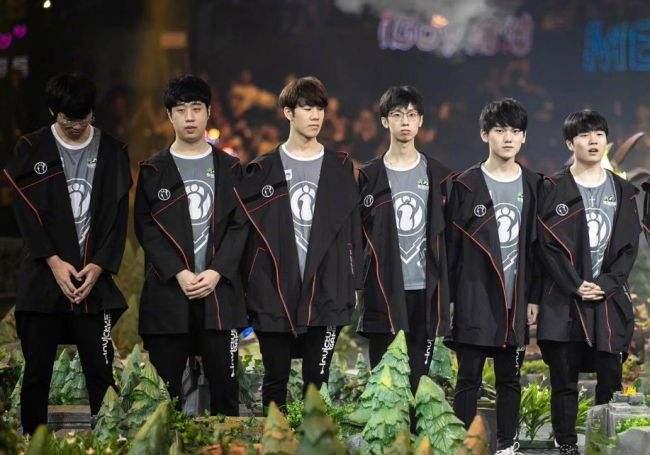 武切维奇的 武切维奇的