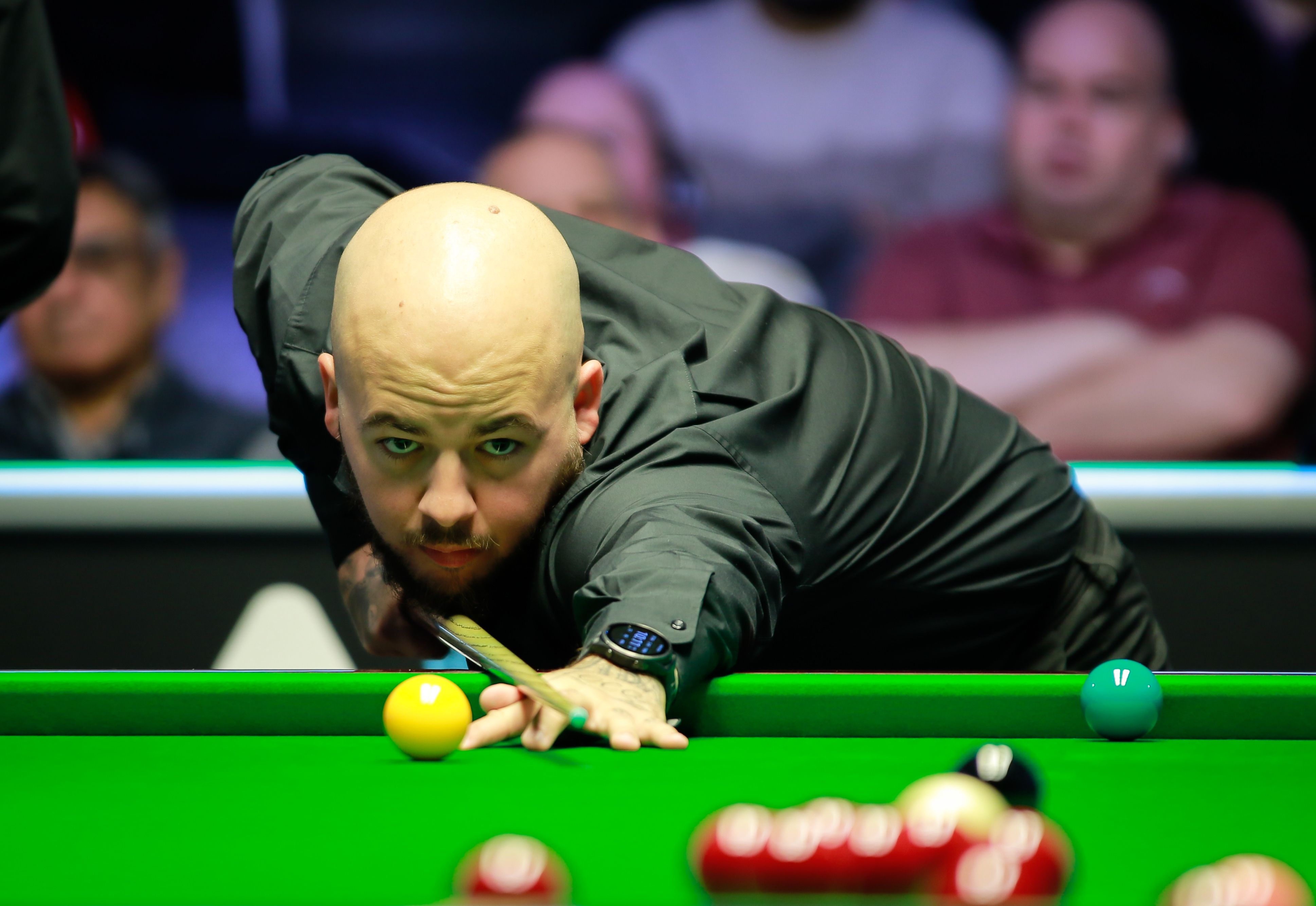 通过二塔前 通过二塔前