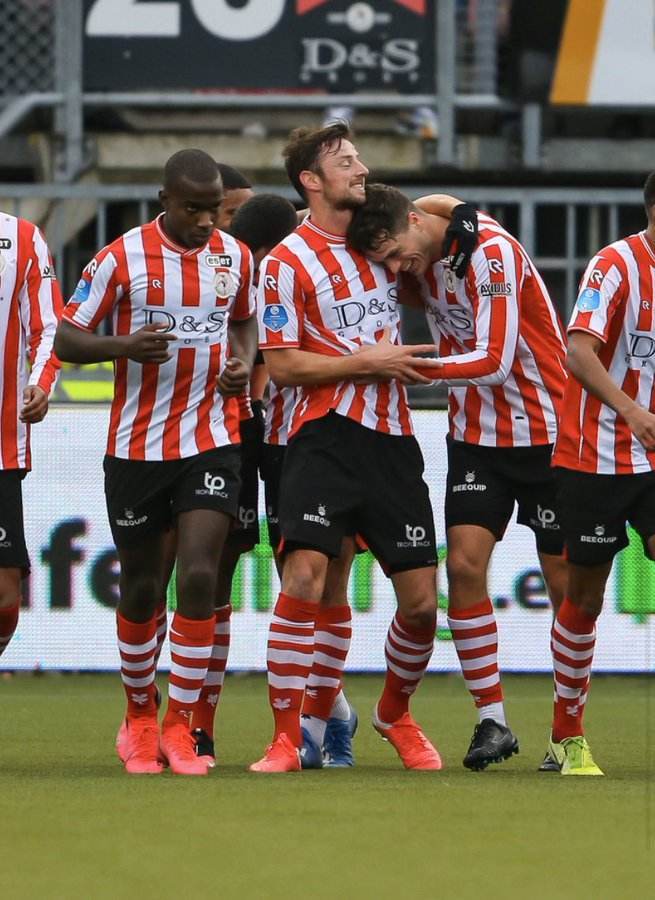 迫的球队而 迫的球队而